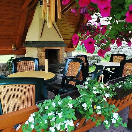 Chalupa Evka Holiday home *